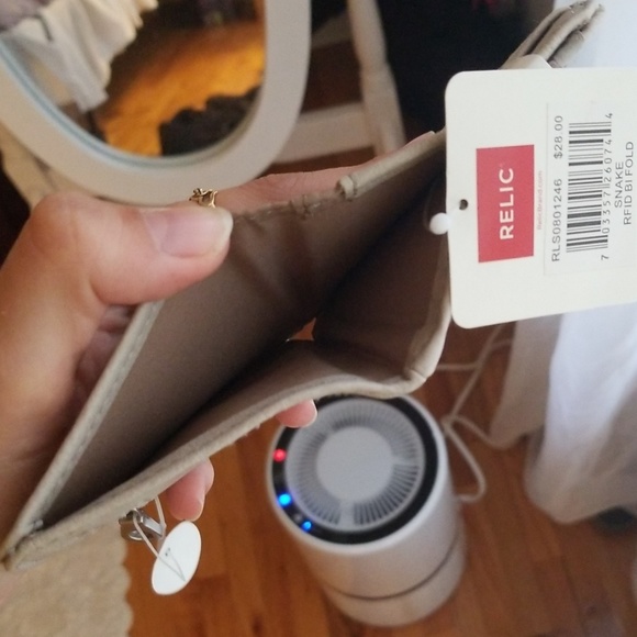 Relic RFID Wallet - Picture 4 of 5